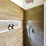 Romana With Terrace & Private Entrance Lejlighed