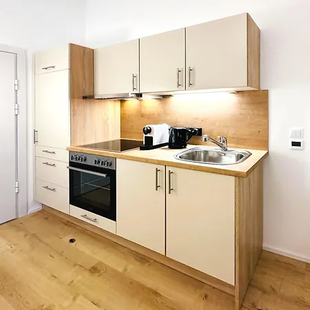 Romana With Terrace & Private Entrance Baden