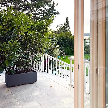 Romana With Terrace & Private Entrance Apartment Baden